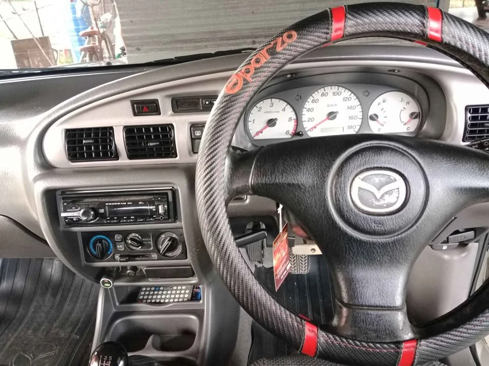 2004 Mazda 2500 Fighter V 2