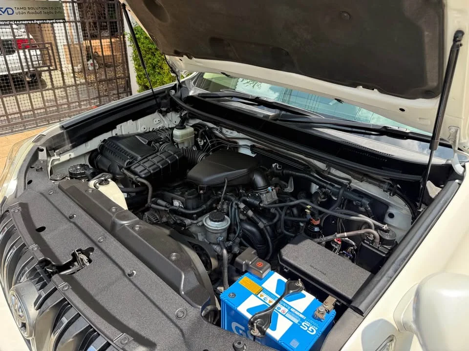 2011 Toyota Land Cruiser Prado J150 2