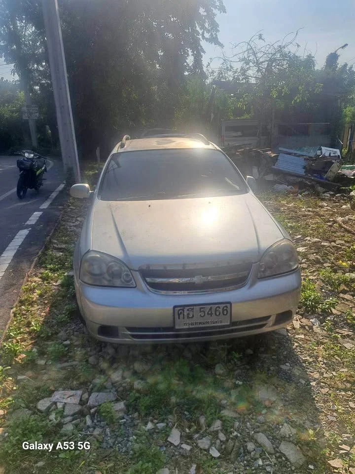2005 Chevrolet Optra 3