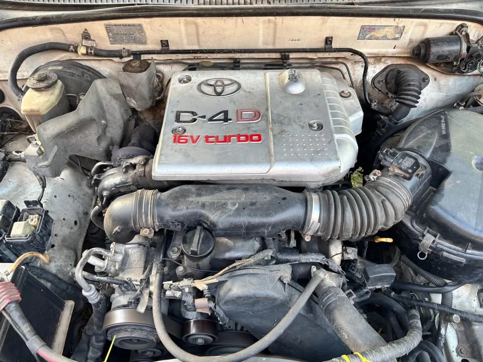 2002 Toyota Hilux Tiger VI 3