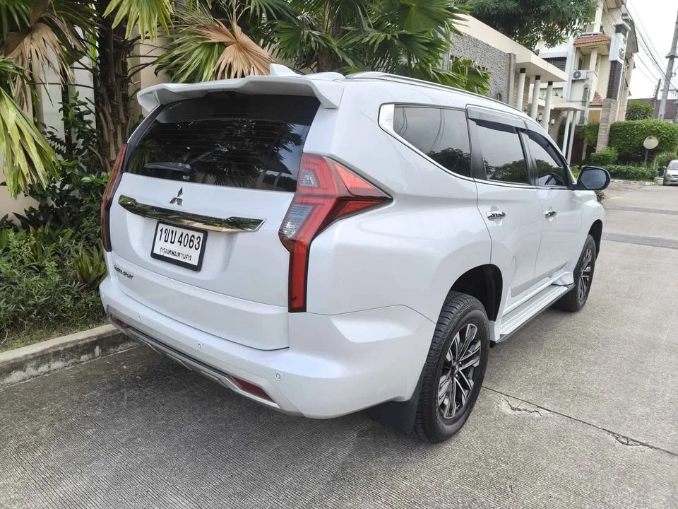 2020 Mitsubishi Pajero Sport III 2