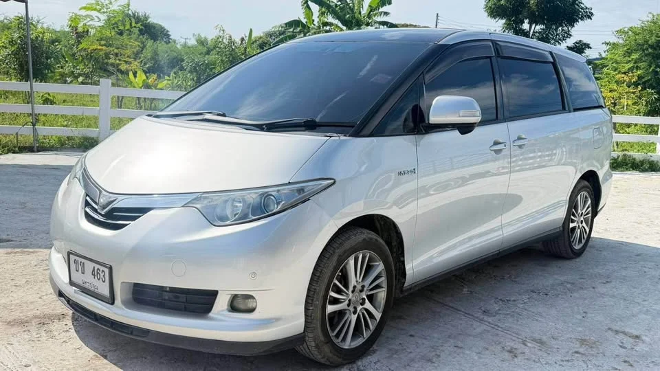 2006 Toyota Estima III 2