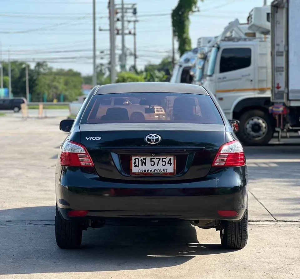 2010 Toyota Vios II 3