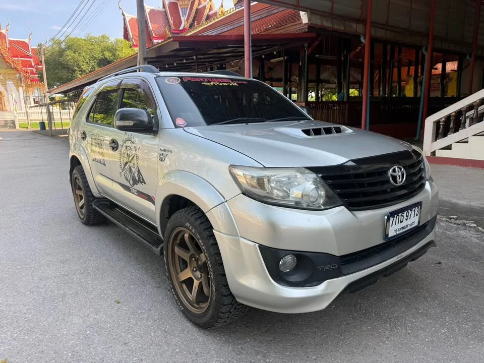 2008 Toyota Fortuner I 2