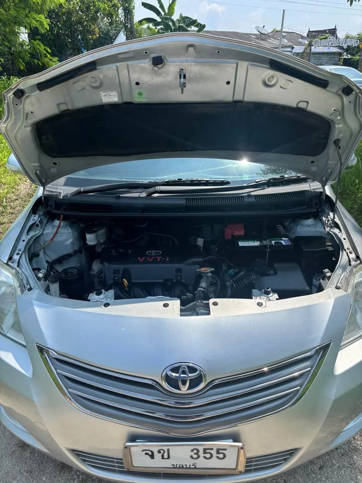 2010 Toyota Vios II 2