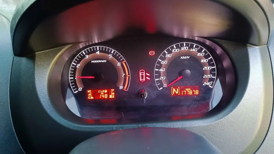 2012 Proton Exora 2