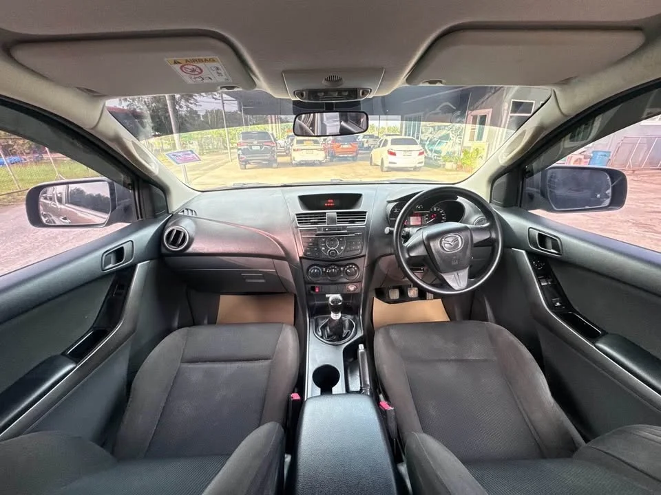 2021 Mazda BT-Series II 3