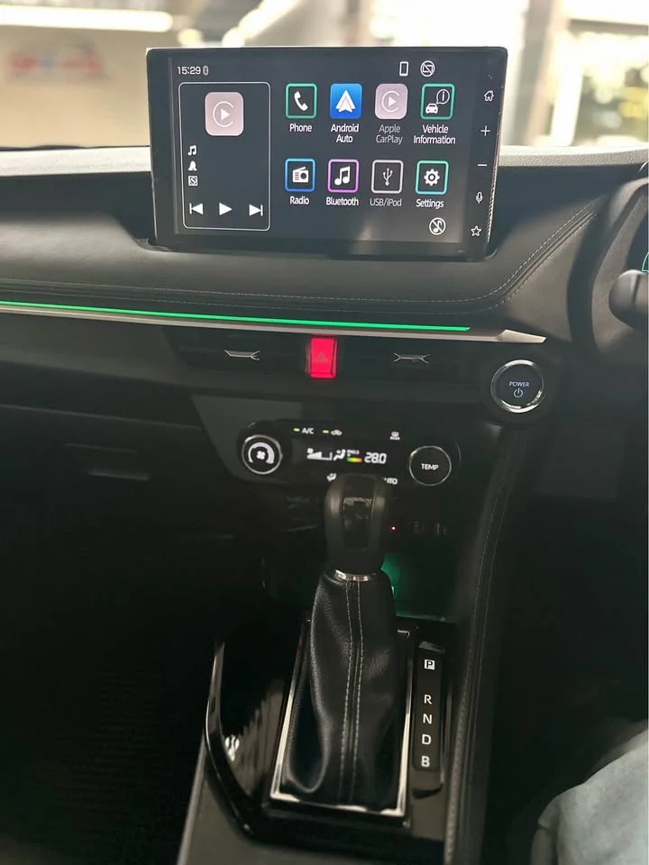 2025 Toyota Yaris ATIV IV 2