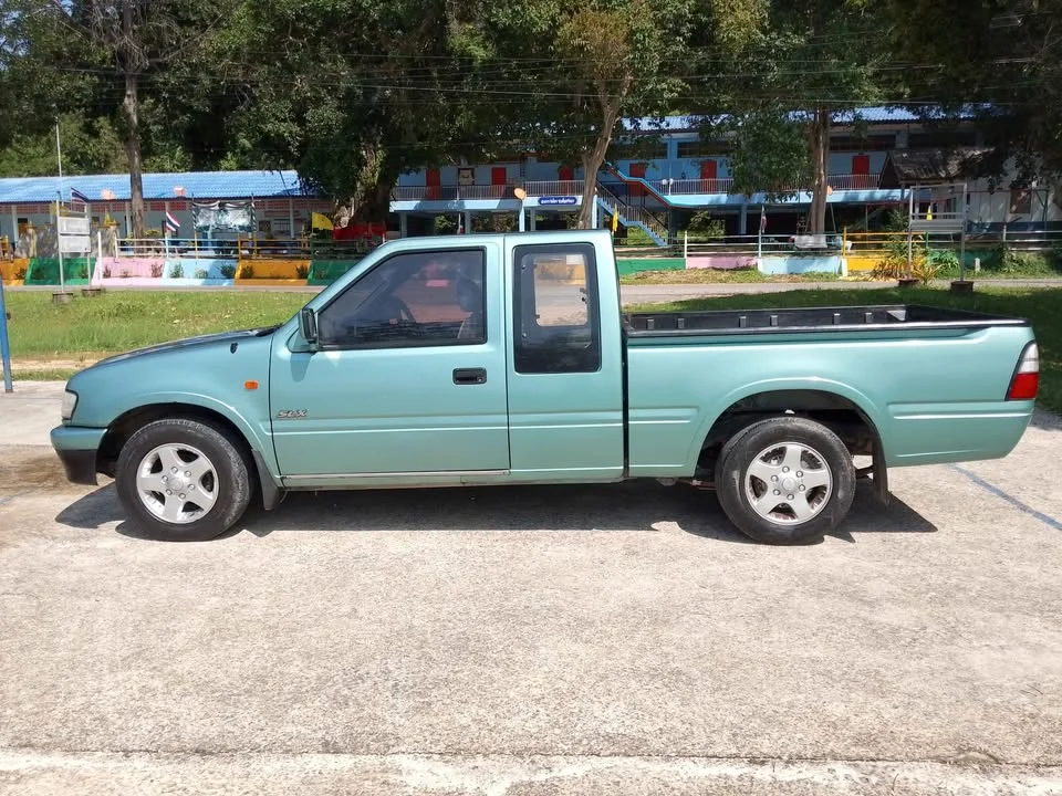 2000 Isuzu Faster Dragon Eyes III 2