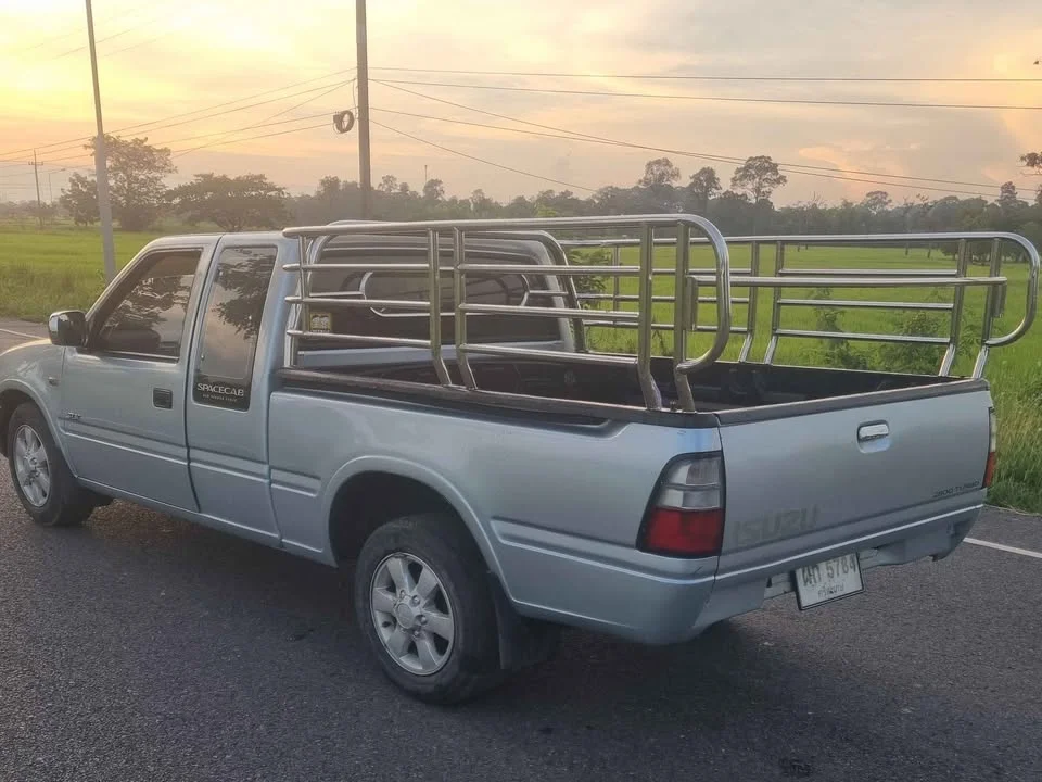 1997 Isuzu Faster Dragon Eyes III 2