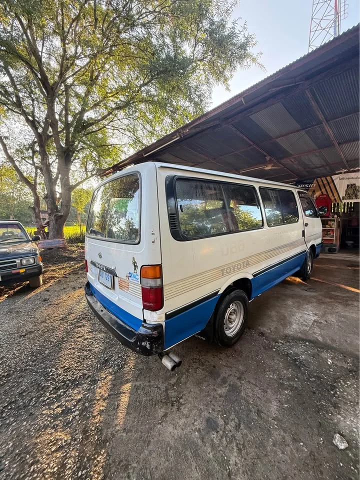 2027 Toyota Commuter IV (H100) 3
