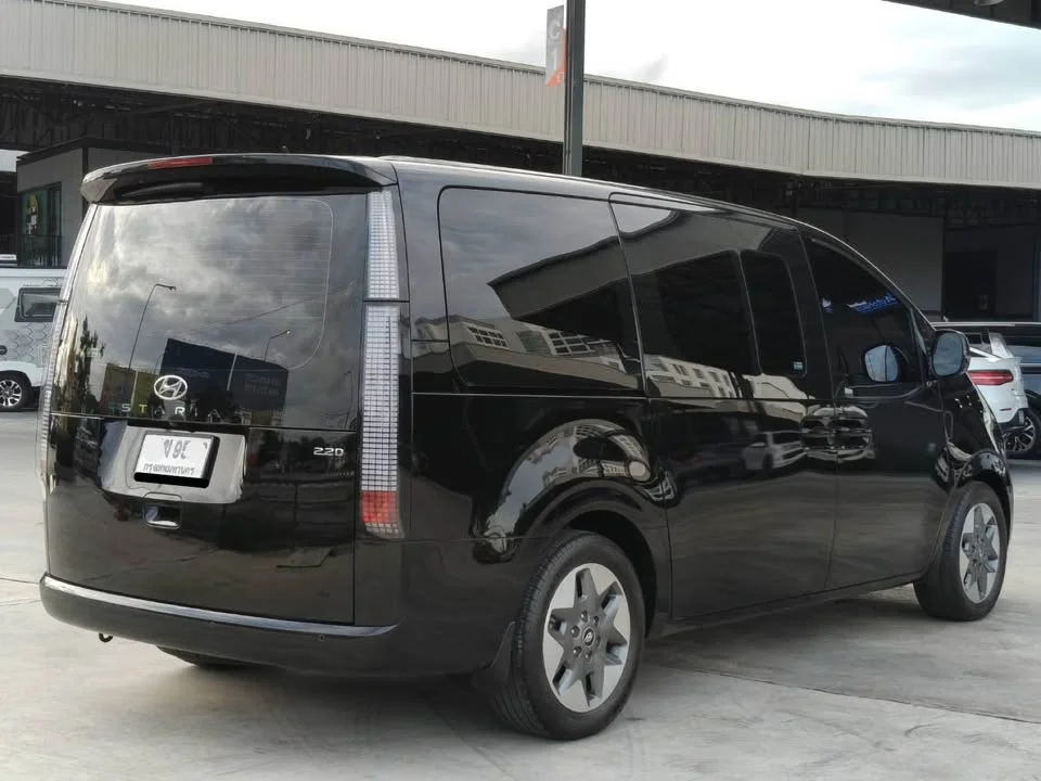 2022 Hyundai Staria US4 2