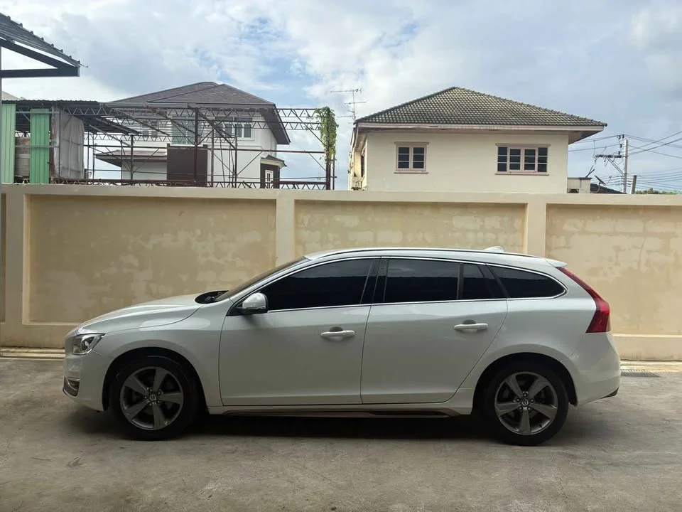 2014 Volvo V60 I 3