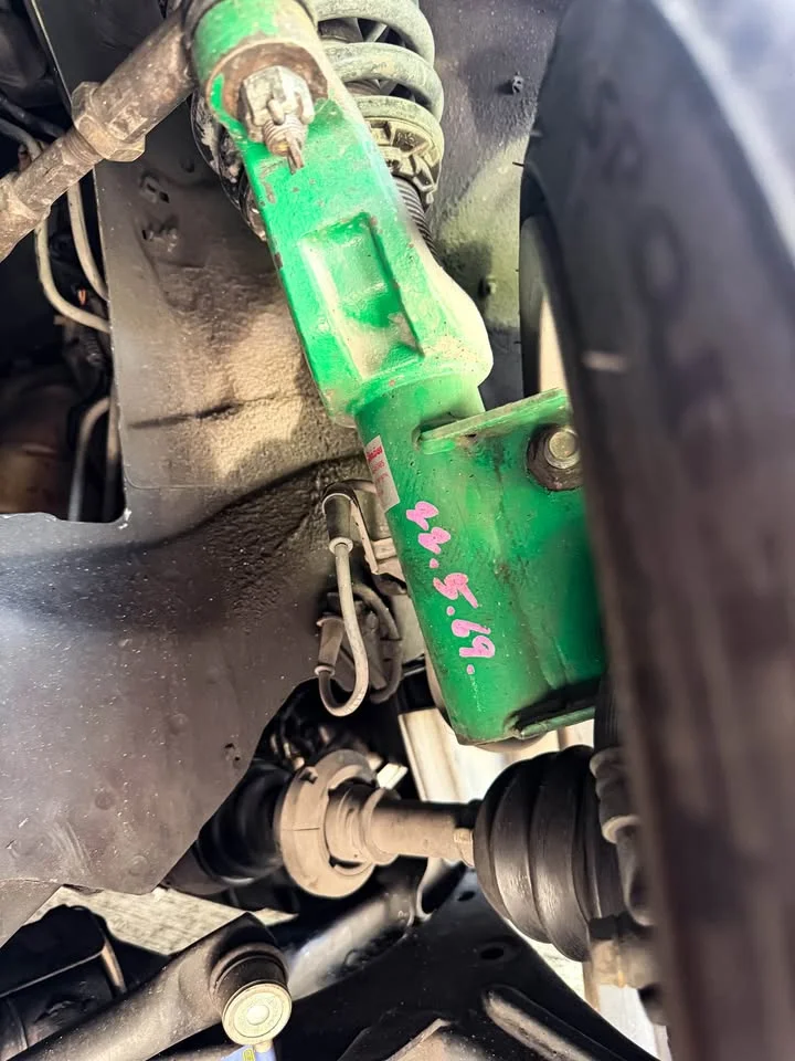 2004 Honda Stream I 3