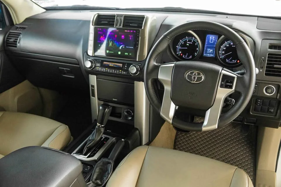 2012 Toyota Land Cruiser Prado J150 3