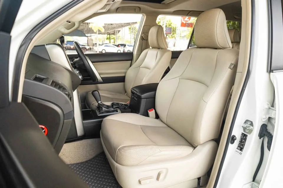 2012 Toyota Land Cruiser Prado J150 2