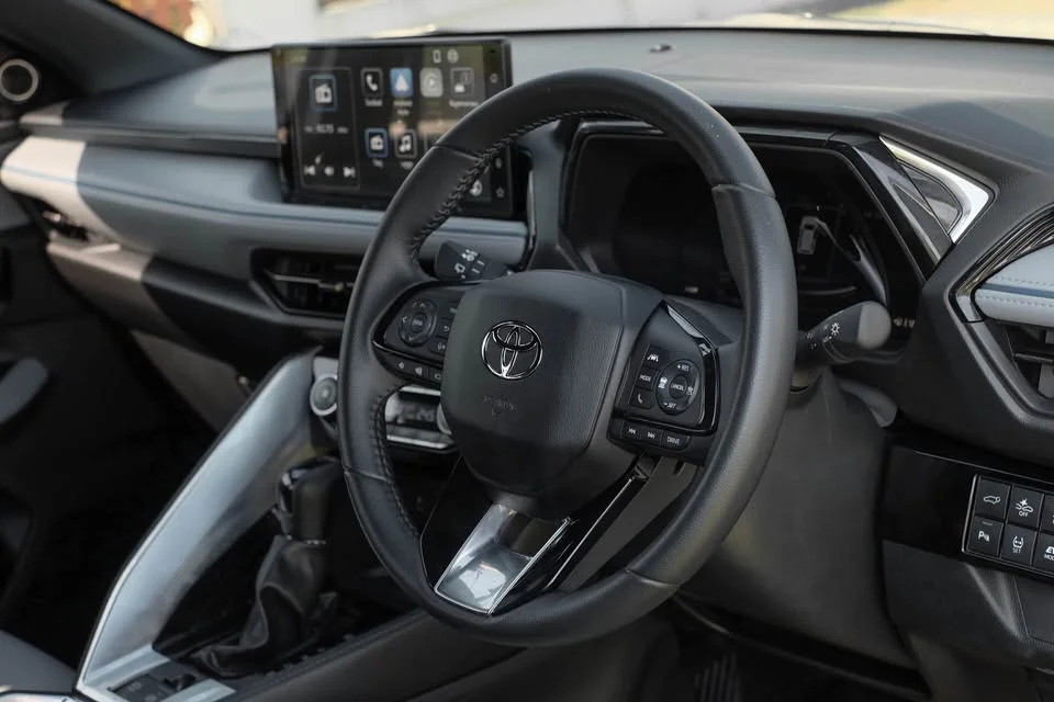 2025 Toyota Yaris Cross AC200 2