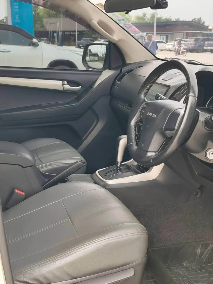 2014 Isuzu D-Max II (RT) 3
