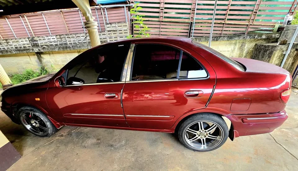 2002 Nissan Sunny N16 2