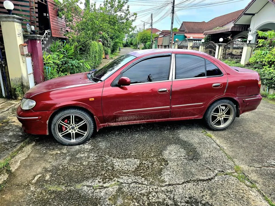 2002 Nissan Sunny N16 3