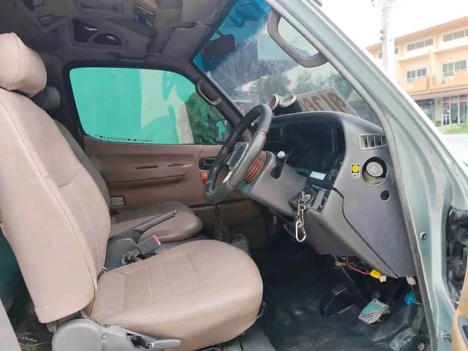 1999 Toyota Commuter IV (H100) 2