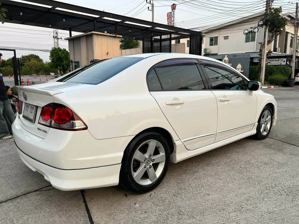 2009 Honda Civic VIII 3