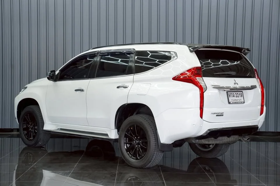 2019 Mitsubishi Pajero Sport III 3
