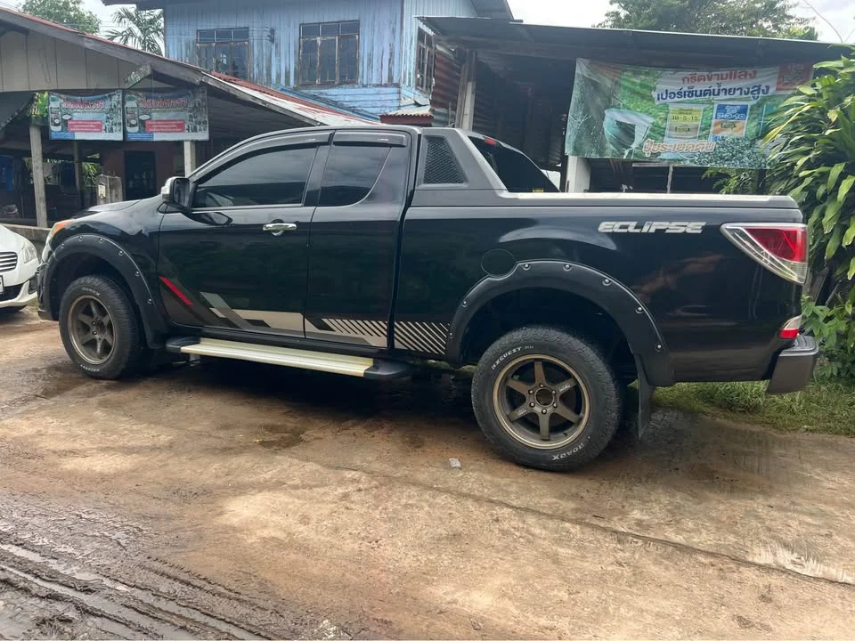 2014 Mazda BT-Series II 2
