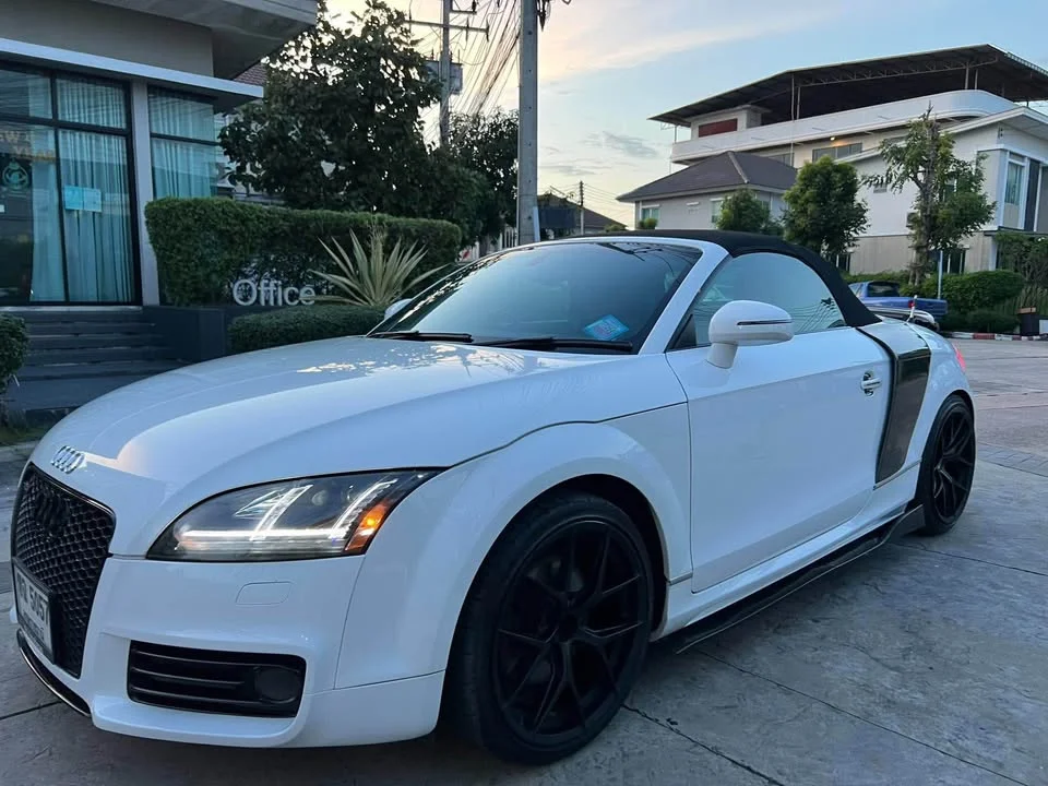 2011 Audi TT Mk2 3