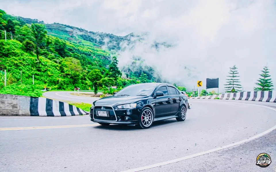 2012 Mitsubishi Lancer IX 2