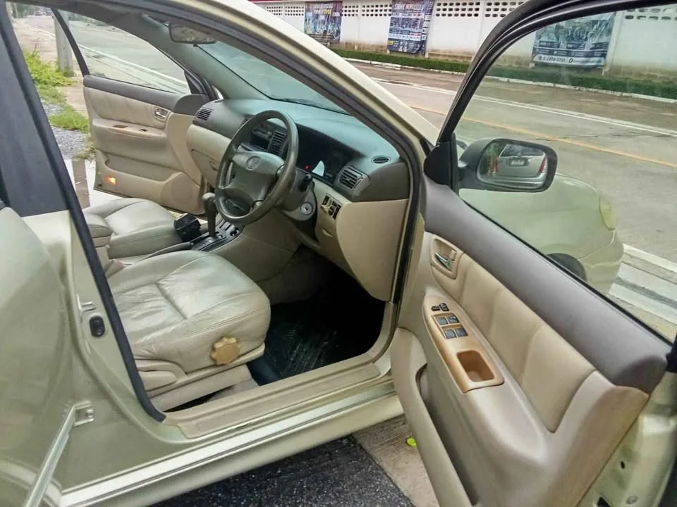 2002 Toyota Corolla Altis IX (E120) 3
