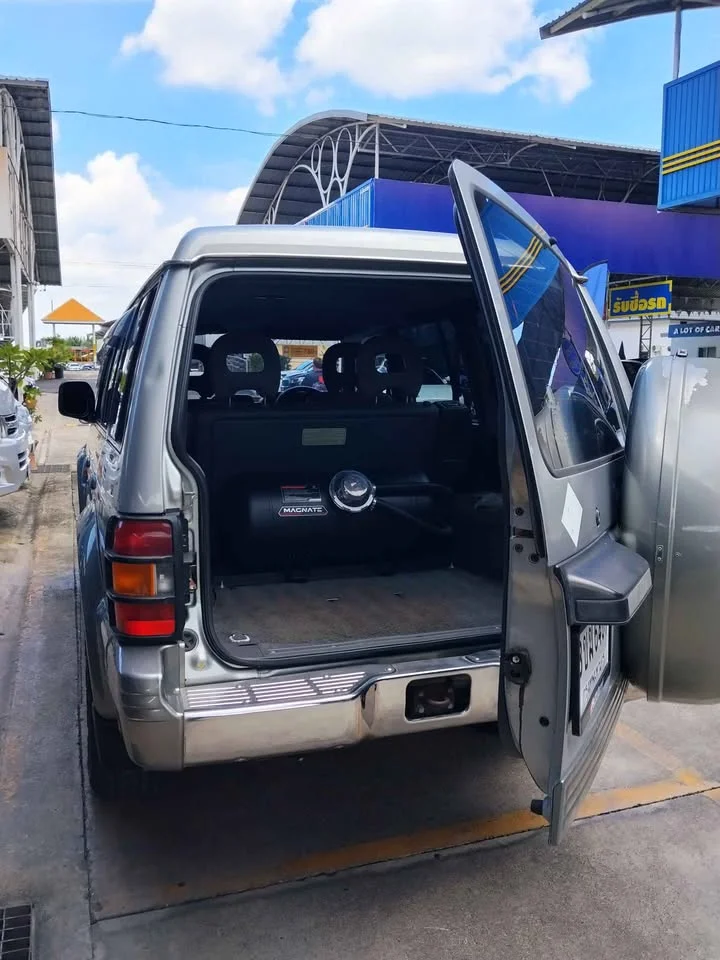 1997 Mitsubishi Pajero II 3