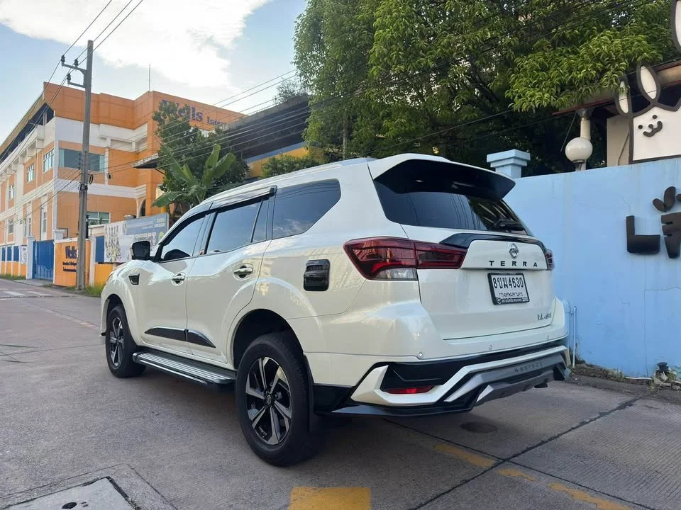 2022 Nissan Terra 3