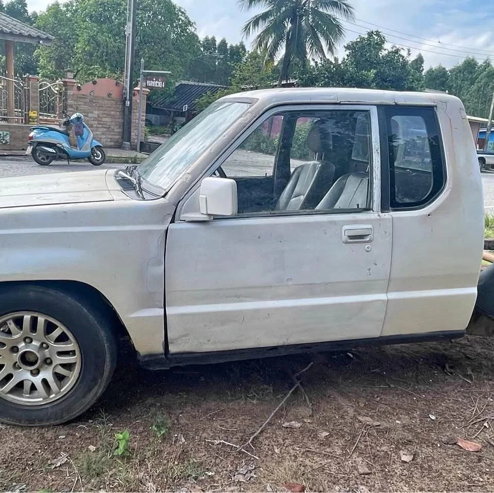 2005 Mitsubishi Triton II 3