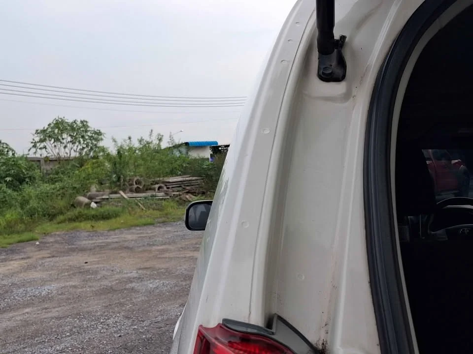 2013 Toyota Avanza II 2