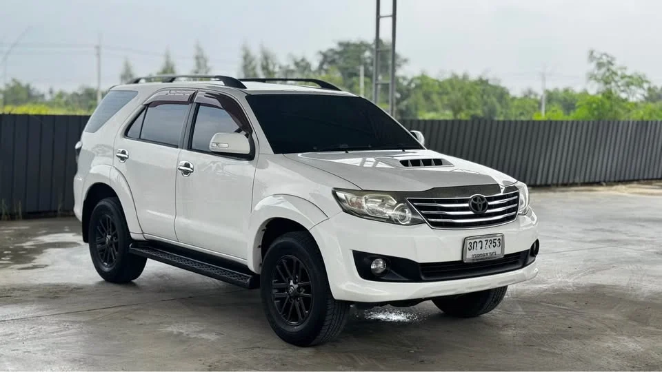 2014 Toyota Fortuner I 2
