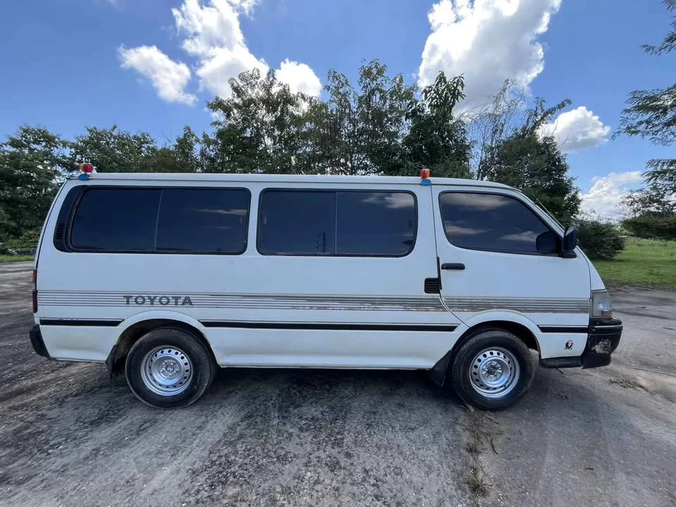 1985 Toyota Commuter IV (H100) 2