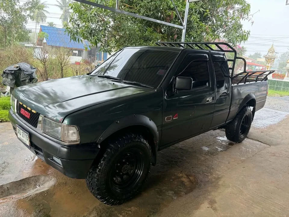 1997 Isuzu TFR III 3