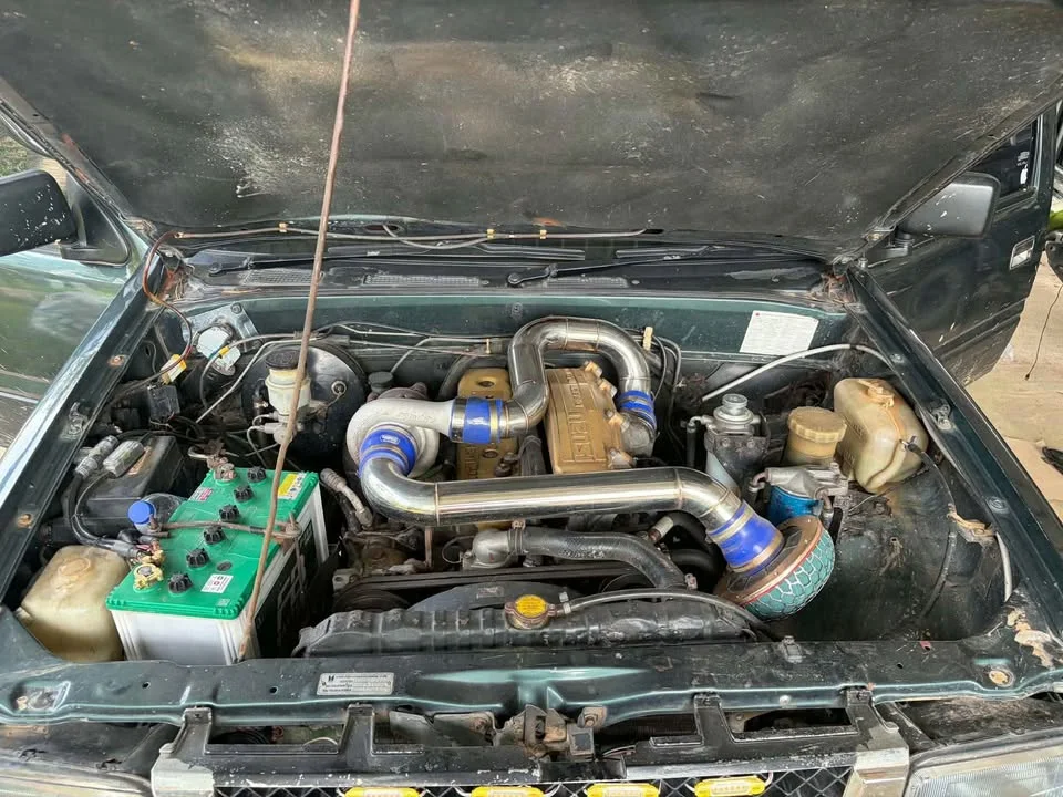 1997 Isuzu TFR III 2
