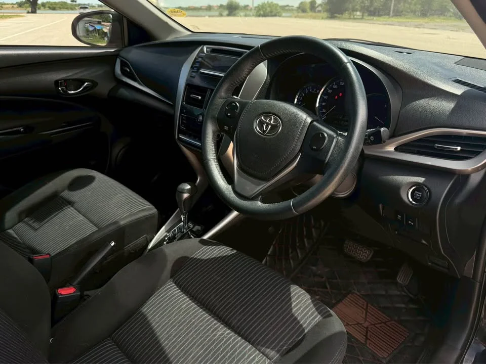 2018 Toyota Yaris ATIV III 2