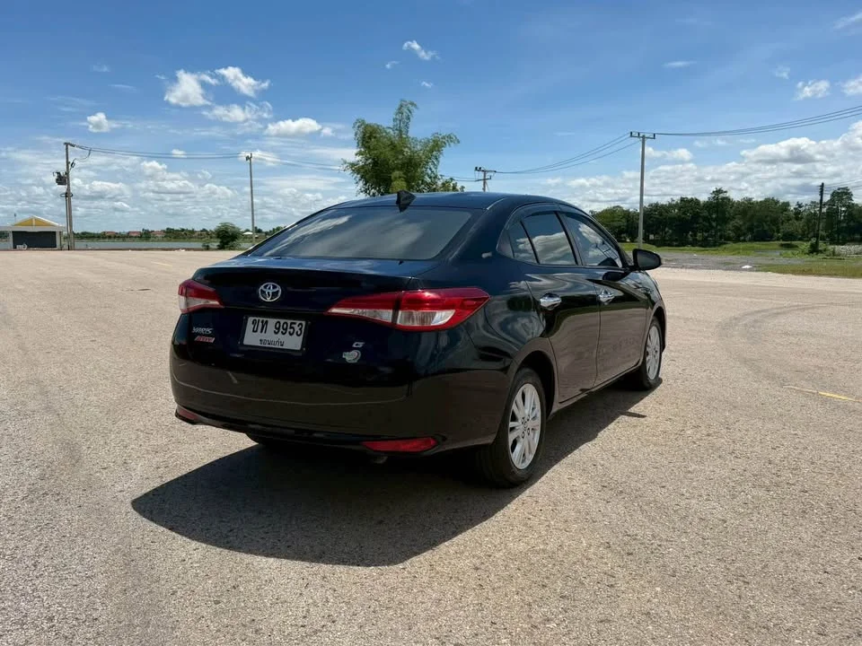 2018 Toyota Yaris ATIV III 3
