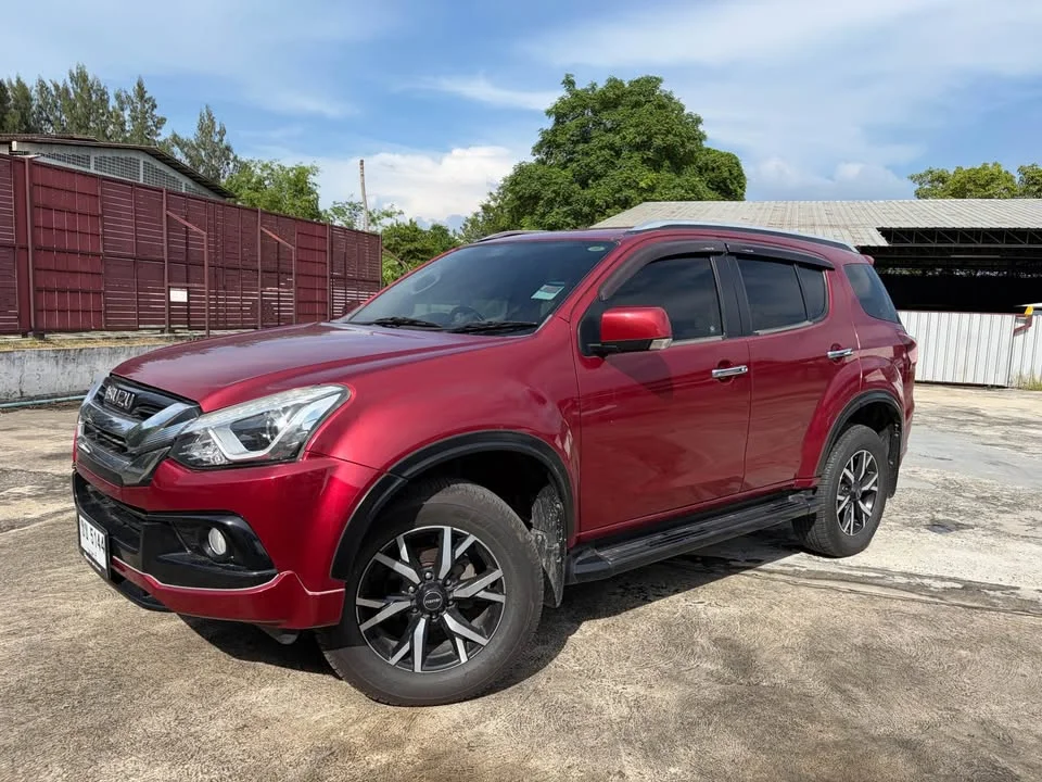 2019 Isuzu MU-X I 3