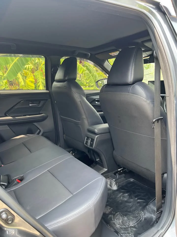 2023 Toyota Yaris Cross AC200 3