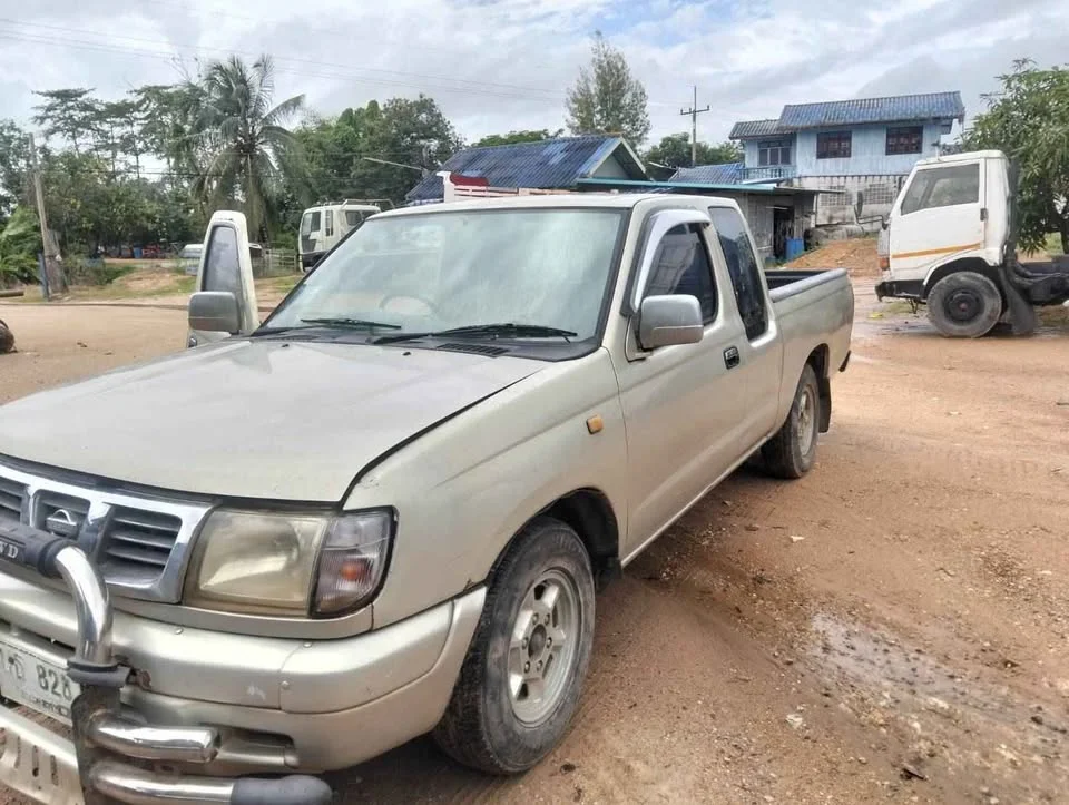 2011 Nissan Frontier I 2