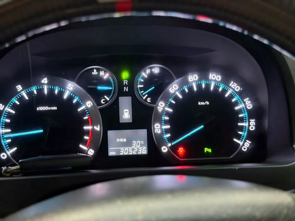 2010 Toyota Alphard, Vellfire II (AH20) 2