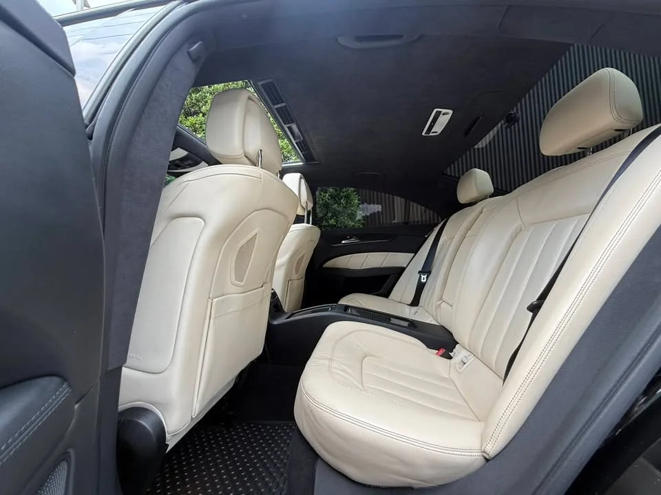 2011 Benz CLS-Class C218 2