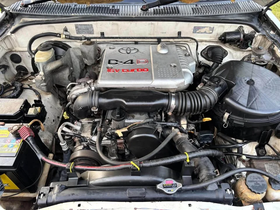 2002 Toyota Hilux Tiger VI 3