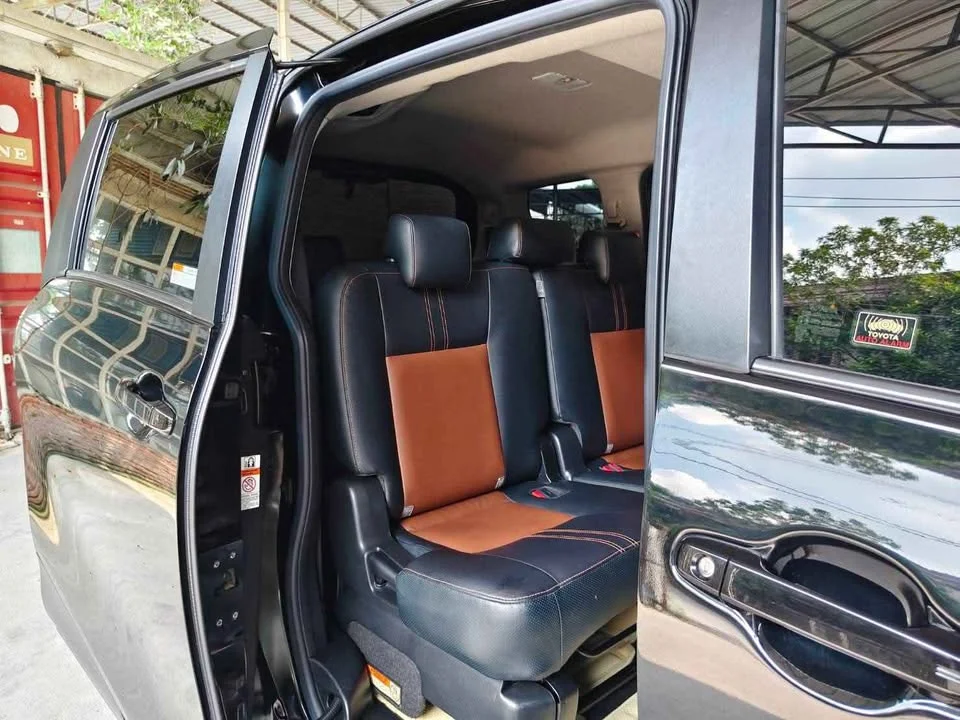 2018 Toyota Sienta II 3