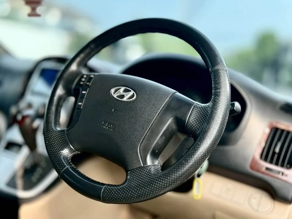 2011 Hyundai H-1 II 3