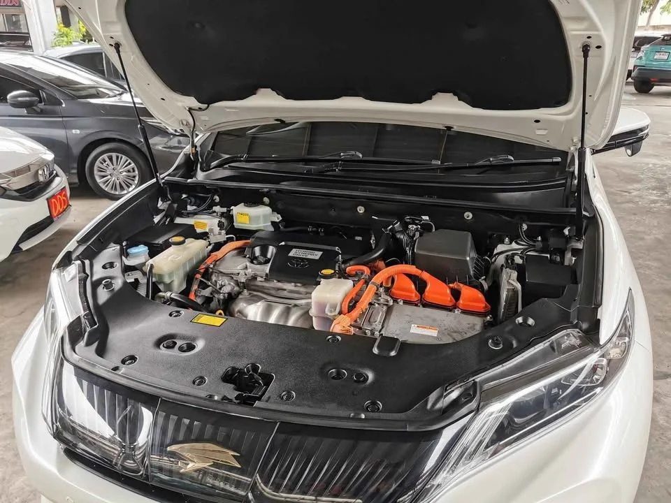 2014 Toyota Harrier III 3